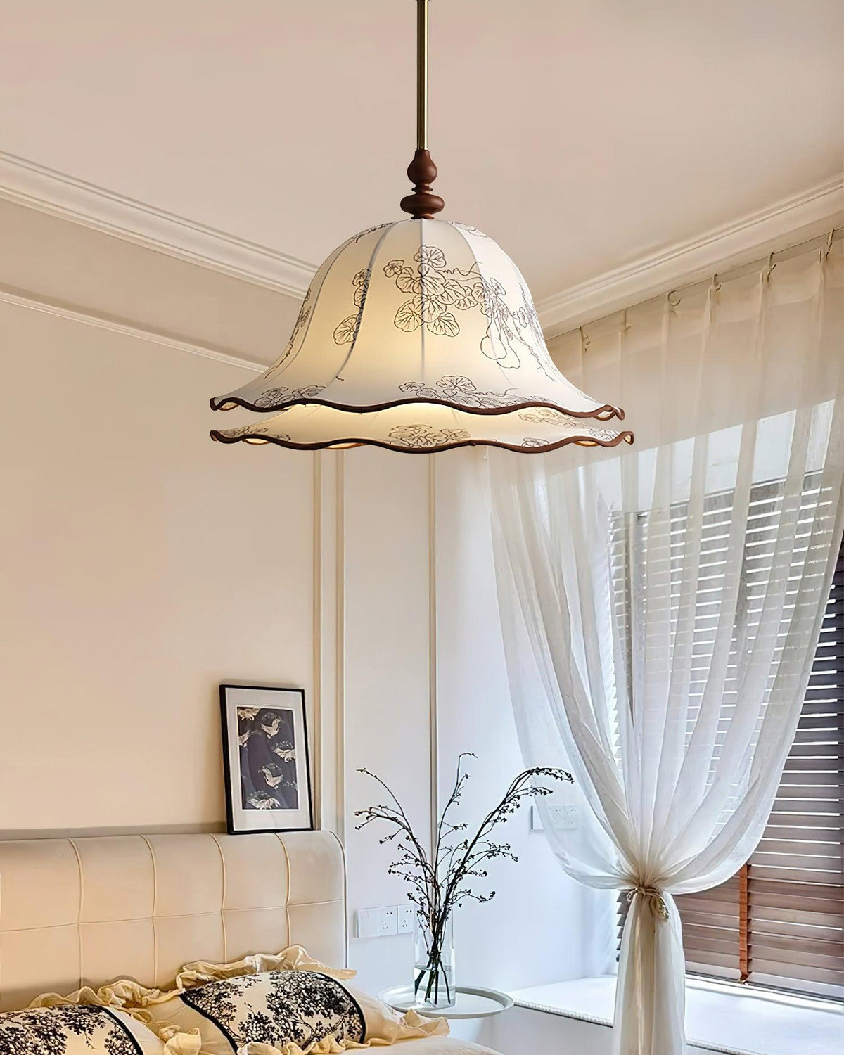 charleston-floral-pendant-lamp