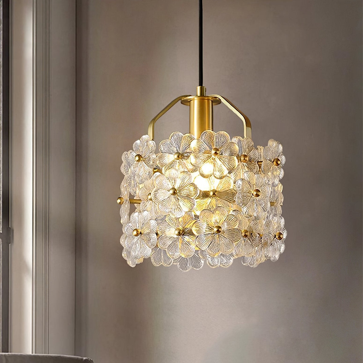 Charlotte Pendant Light