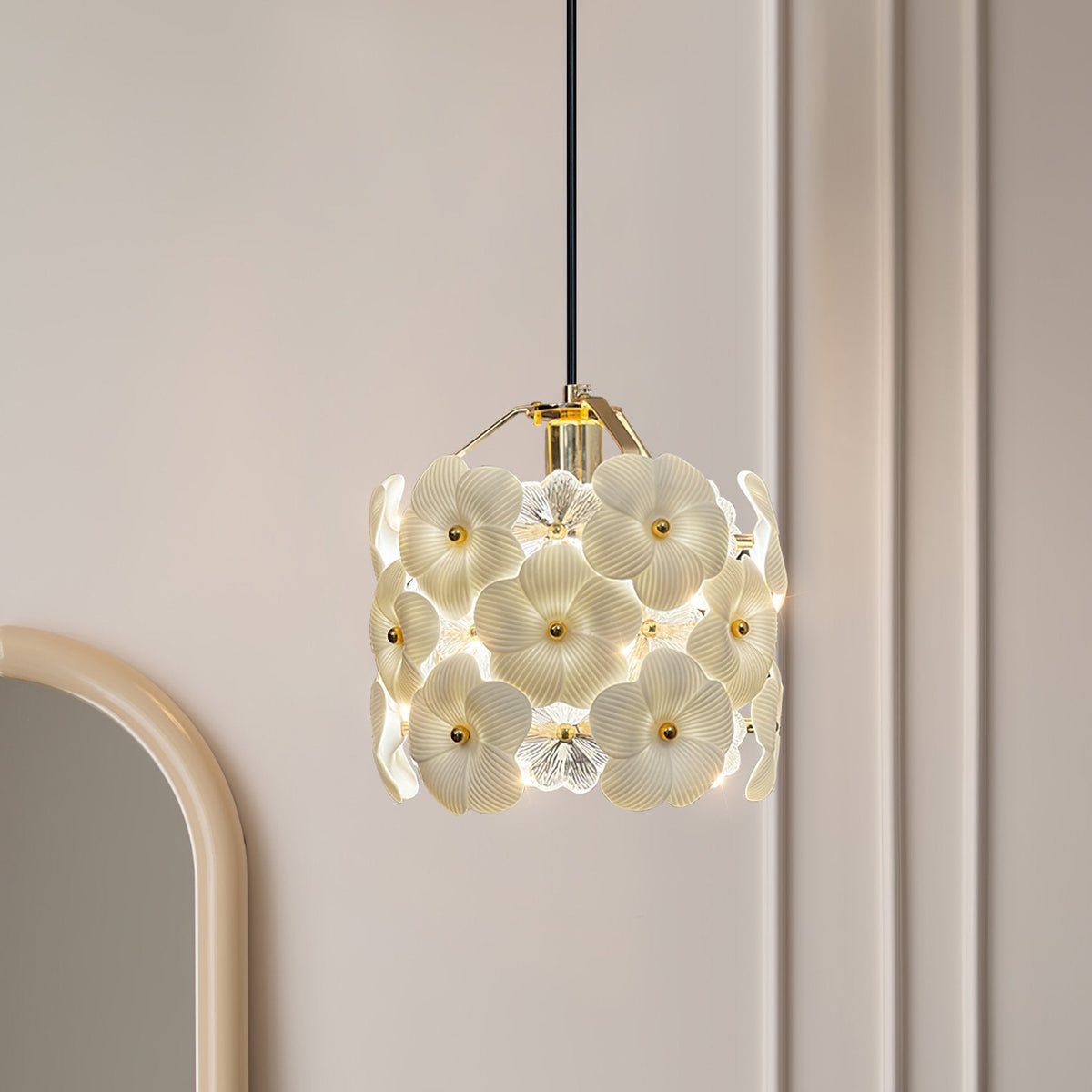 Charlotte Pendant Light