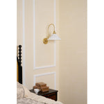 clivedon-wall-lamp