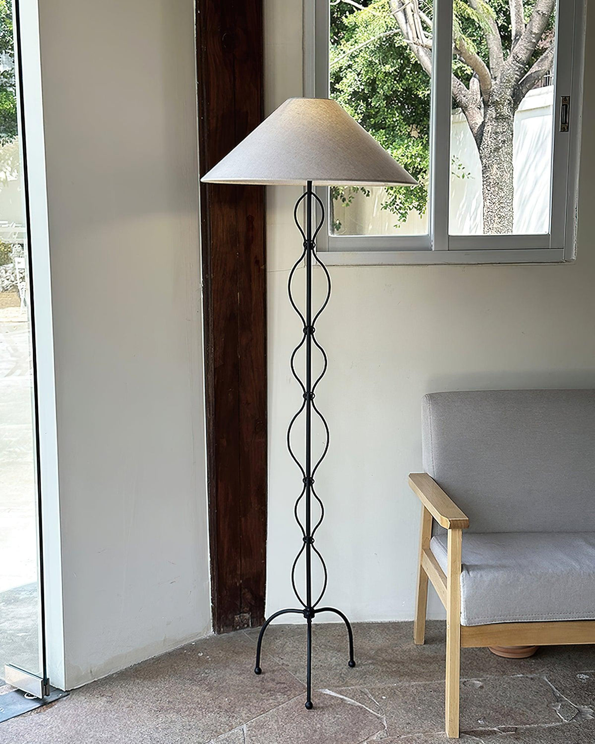 corner-standing-floor-lamp