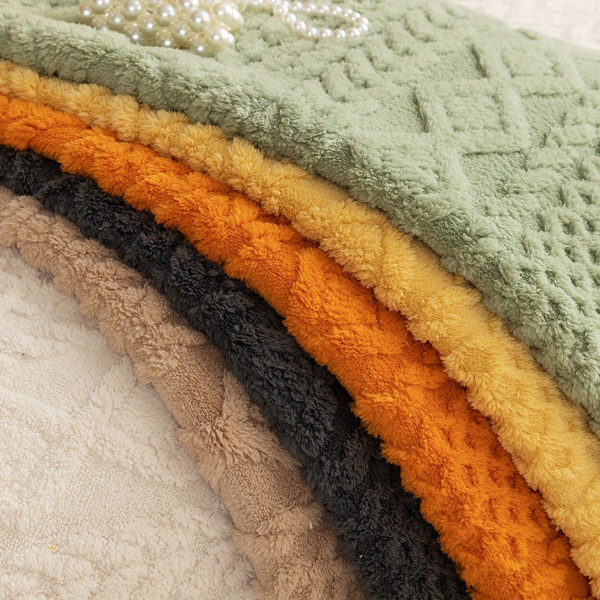 TheCarGoods Diamond Weave Cozy Sofa Cover