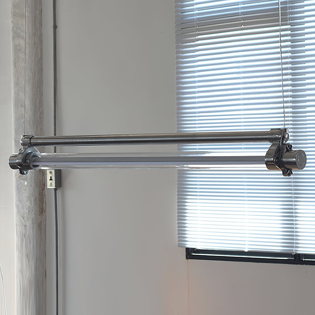 ddr-industrial-tube-pendant-light