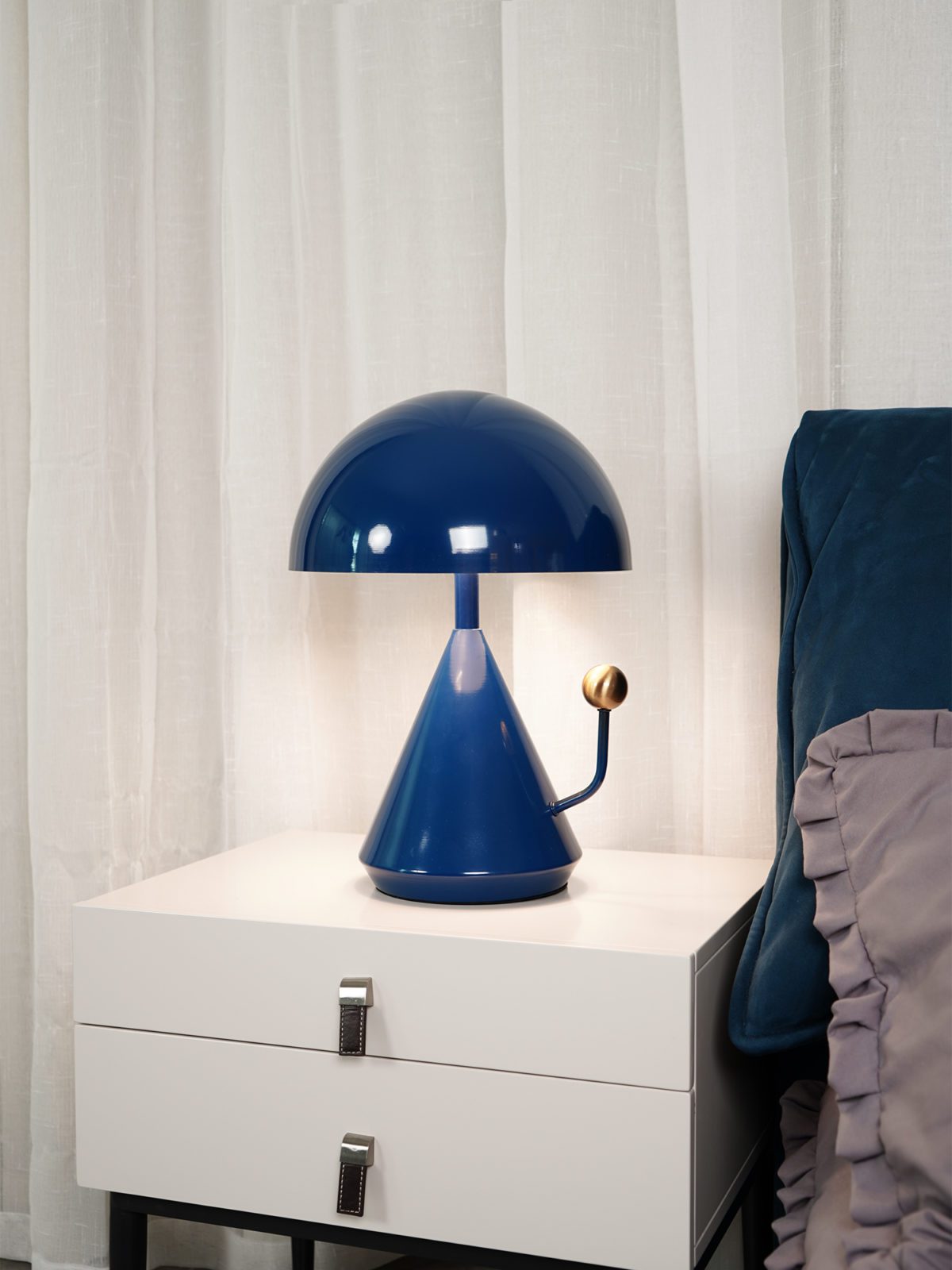 Pyramid Table Lamp