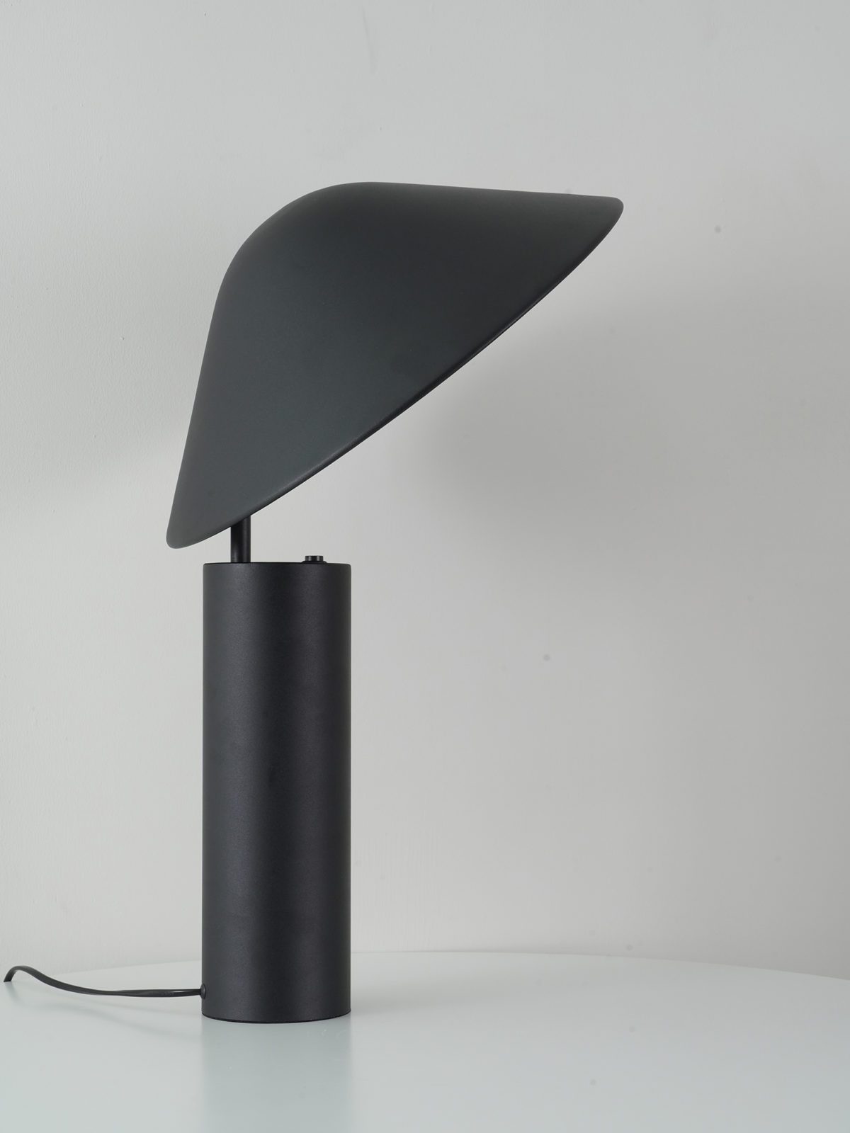 Damo Table Lamp