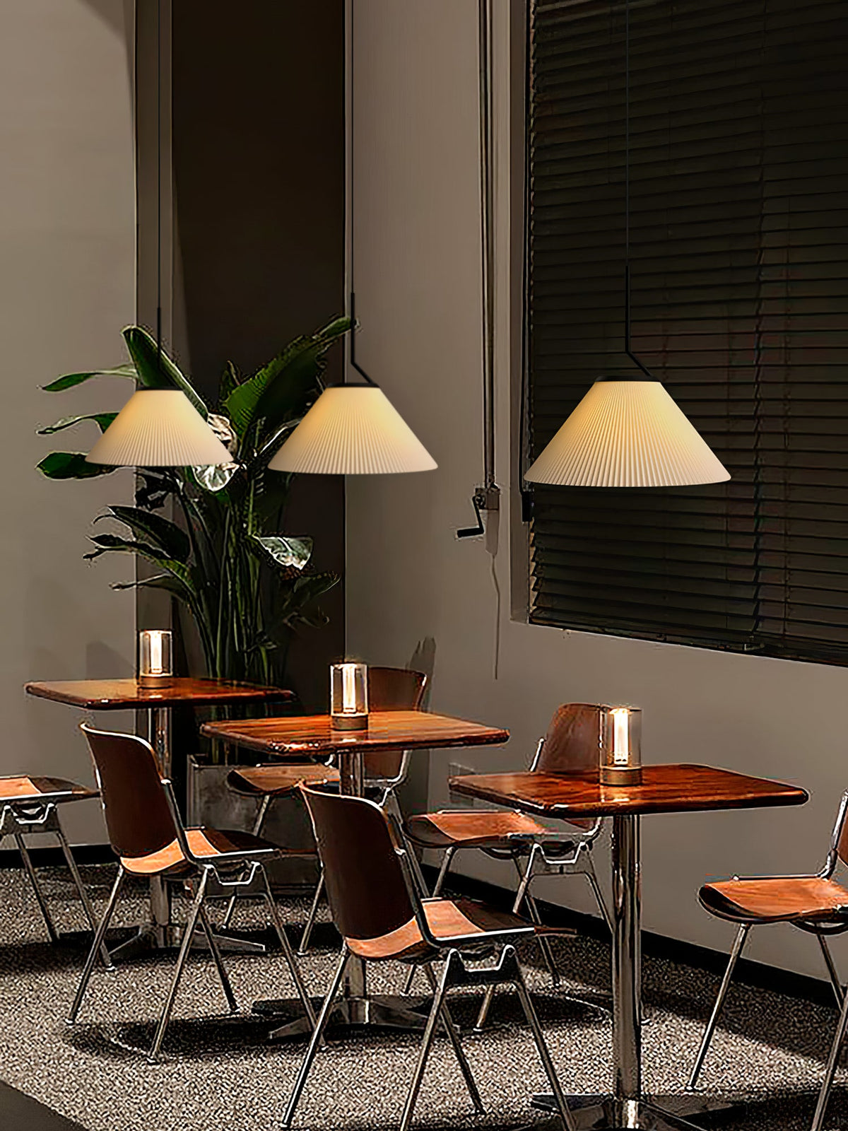 demare-pleated-pendant-lamp