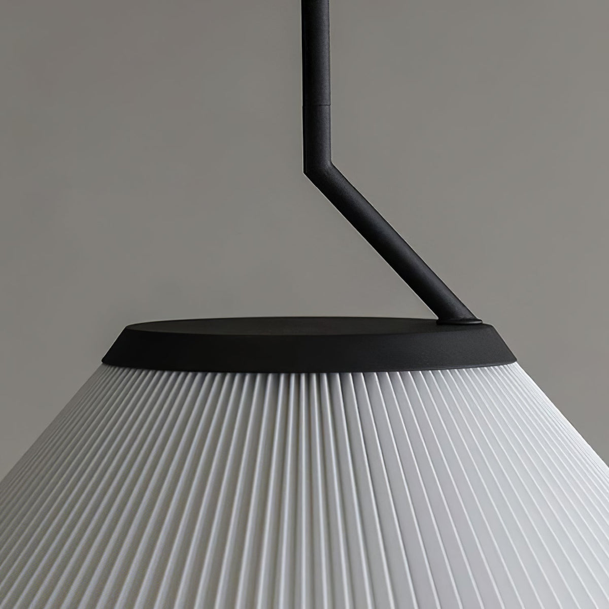 demare-pleated-pendant-lamp