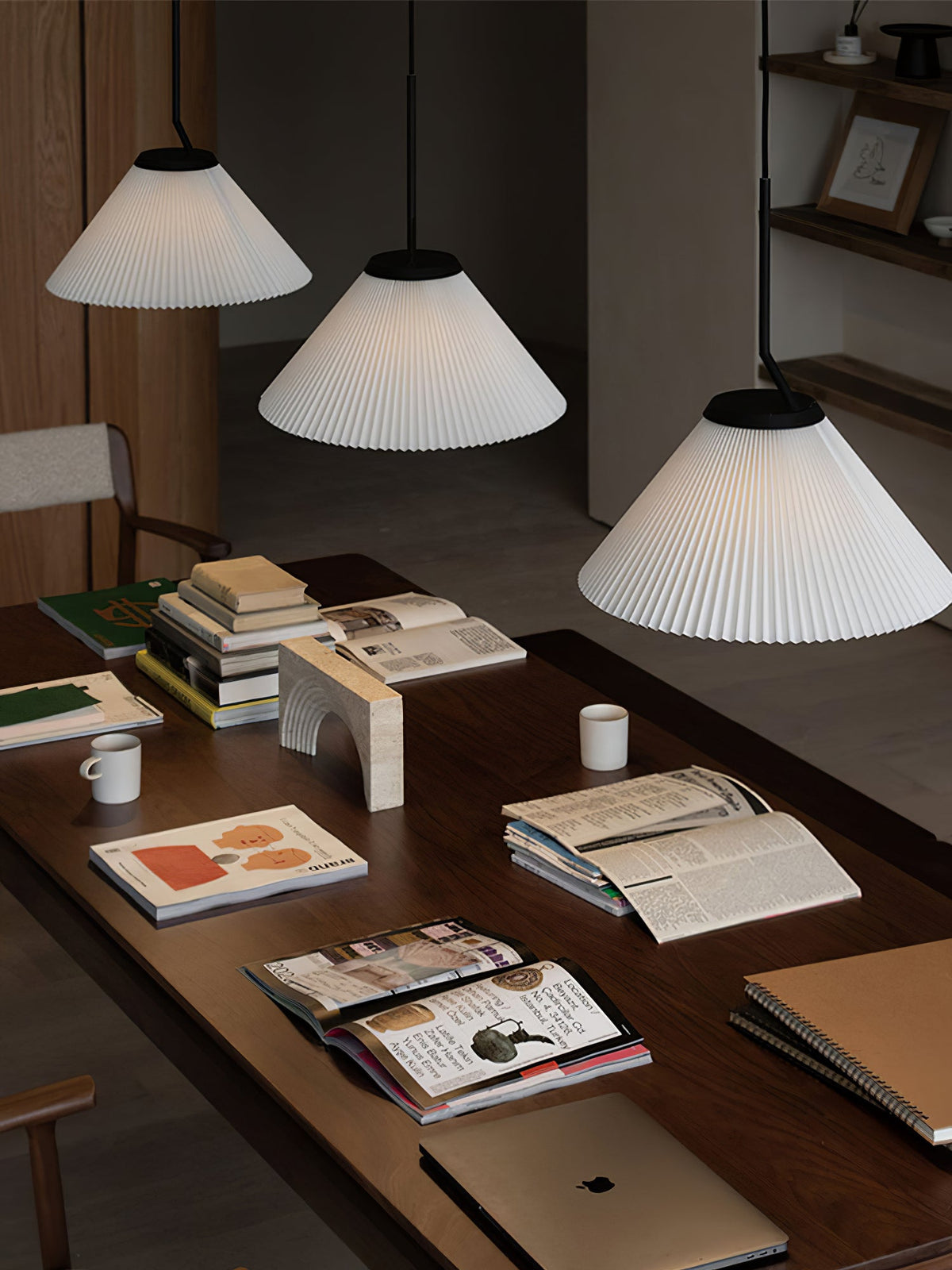 demare-pleated-pendant-lamp
