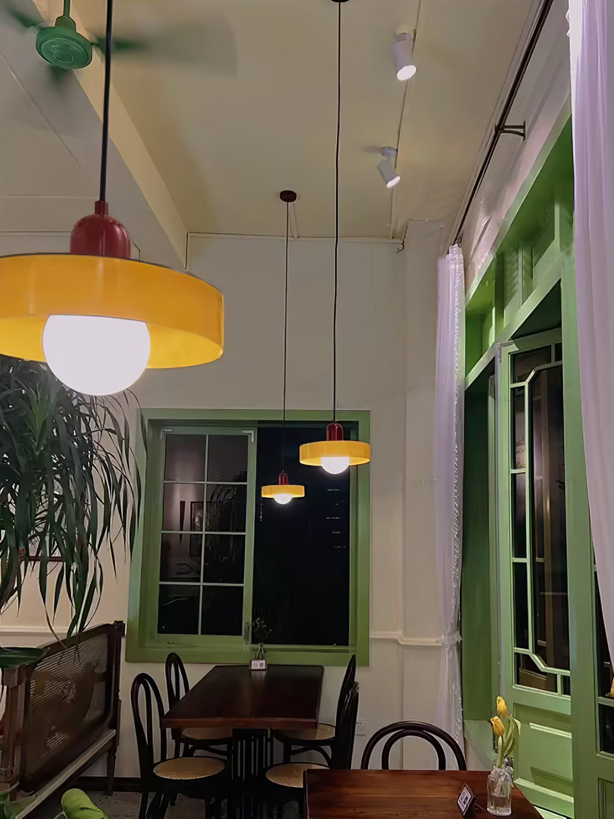 disc-orb-pendant-lamp