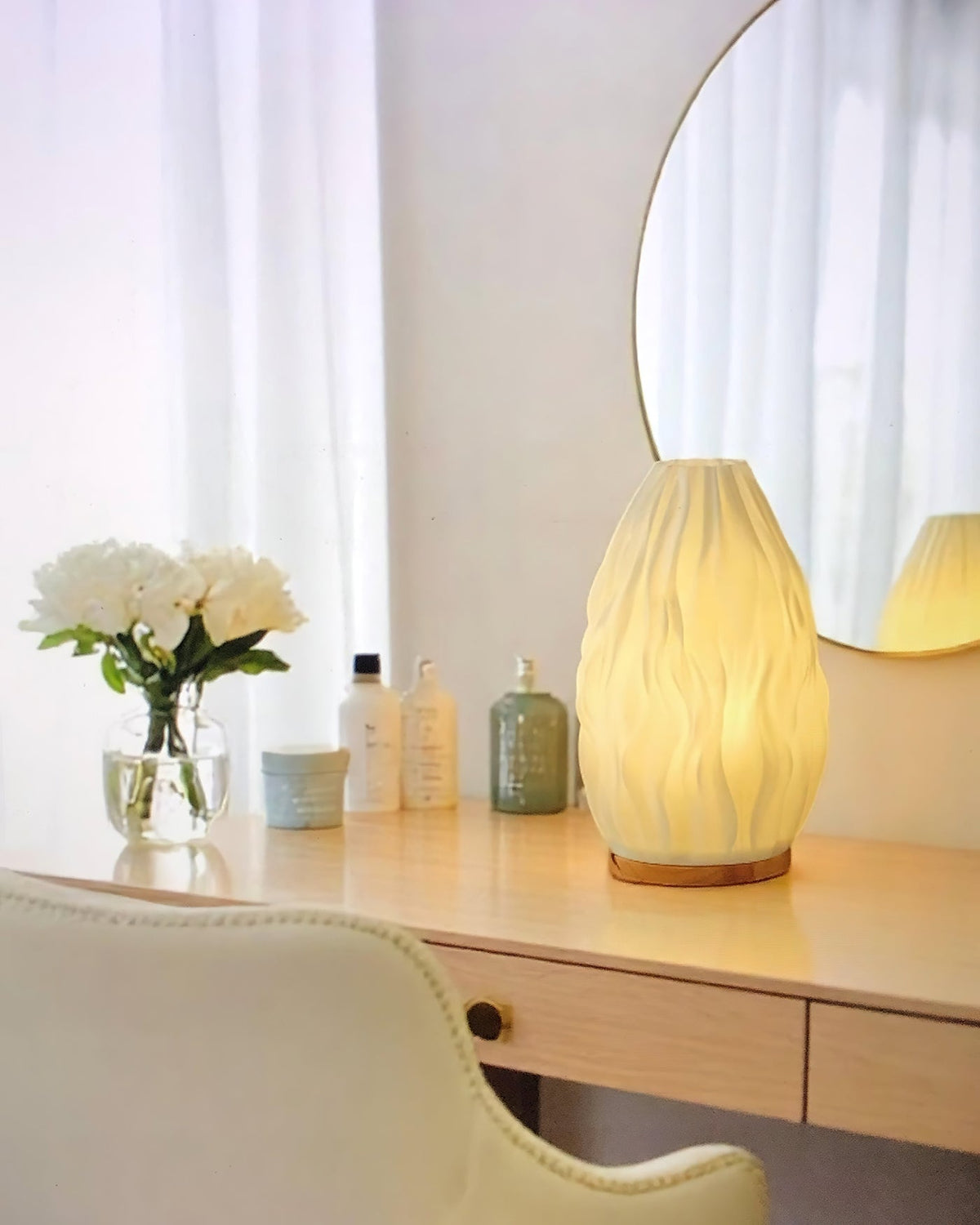 dollop-table-lamp