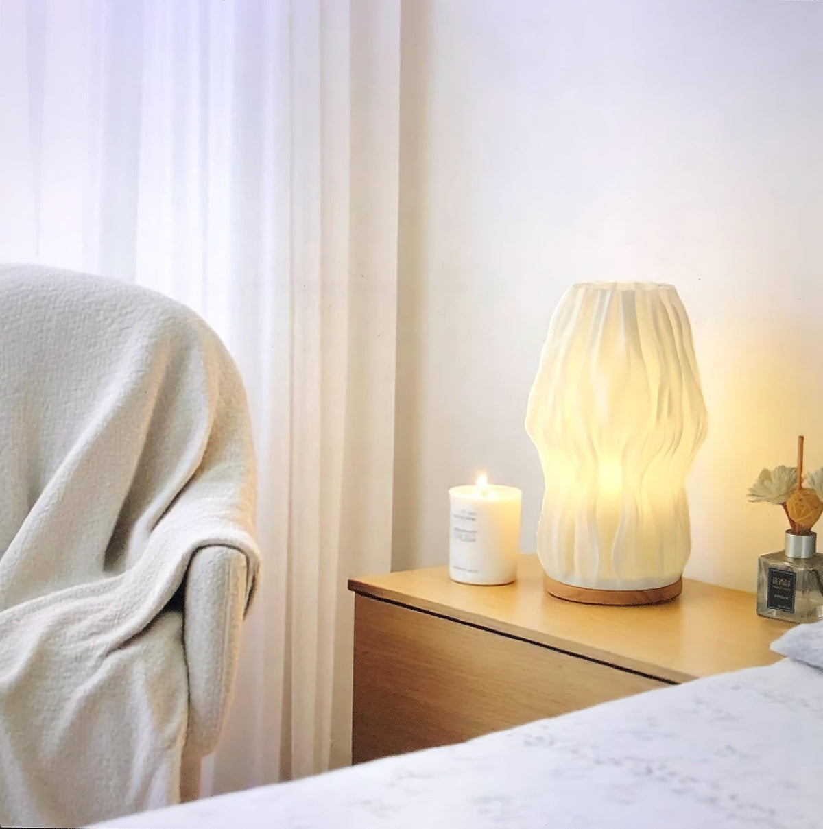 dollop-table-lamp