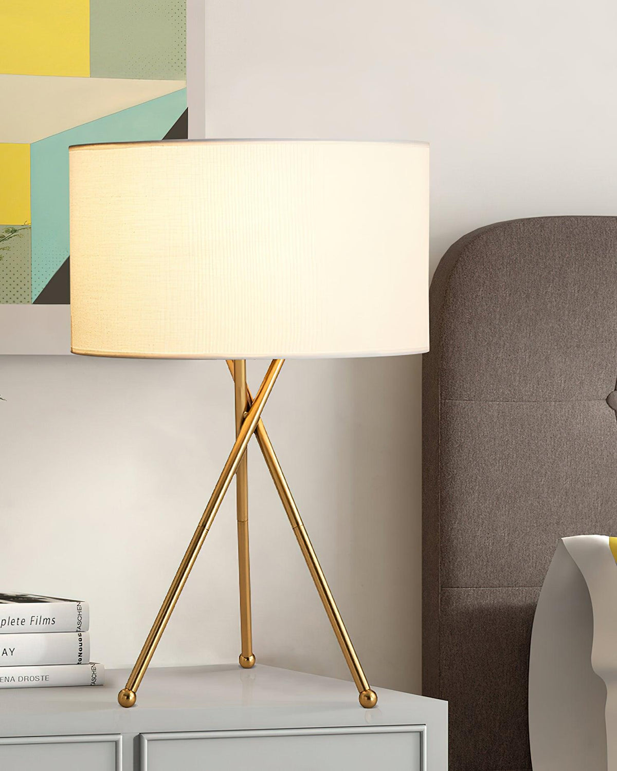 drum-shaped-table-lamp