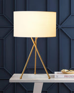 drum-shaped-table-lamp