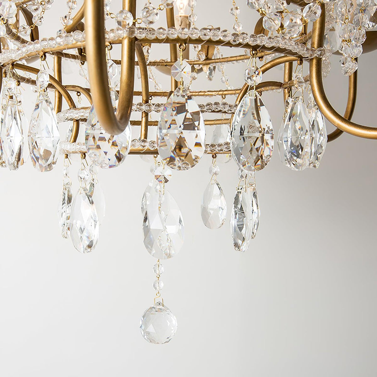 early-american-chandelier