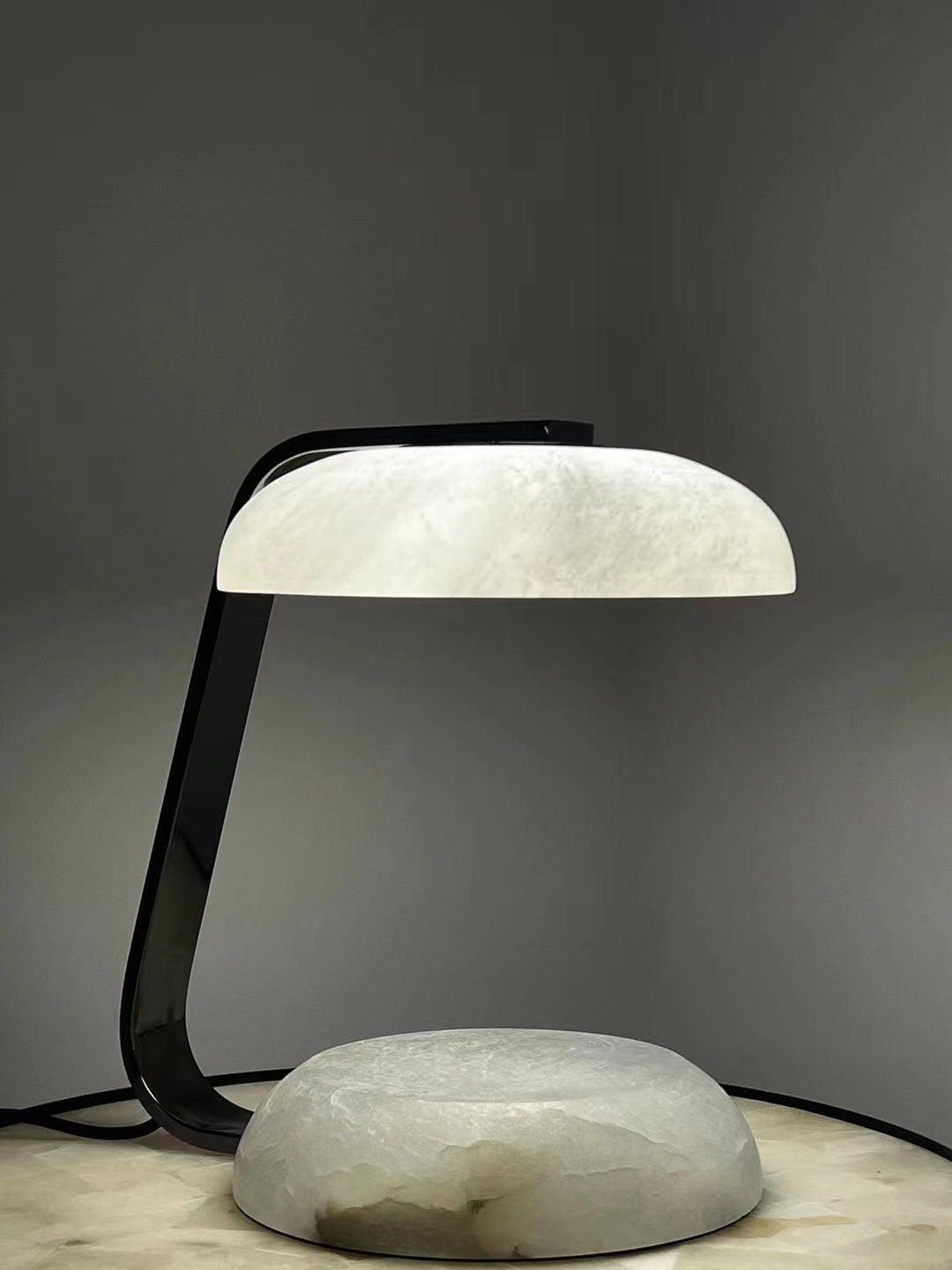 electre-table-lamp