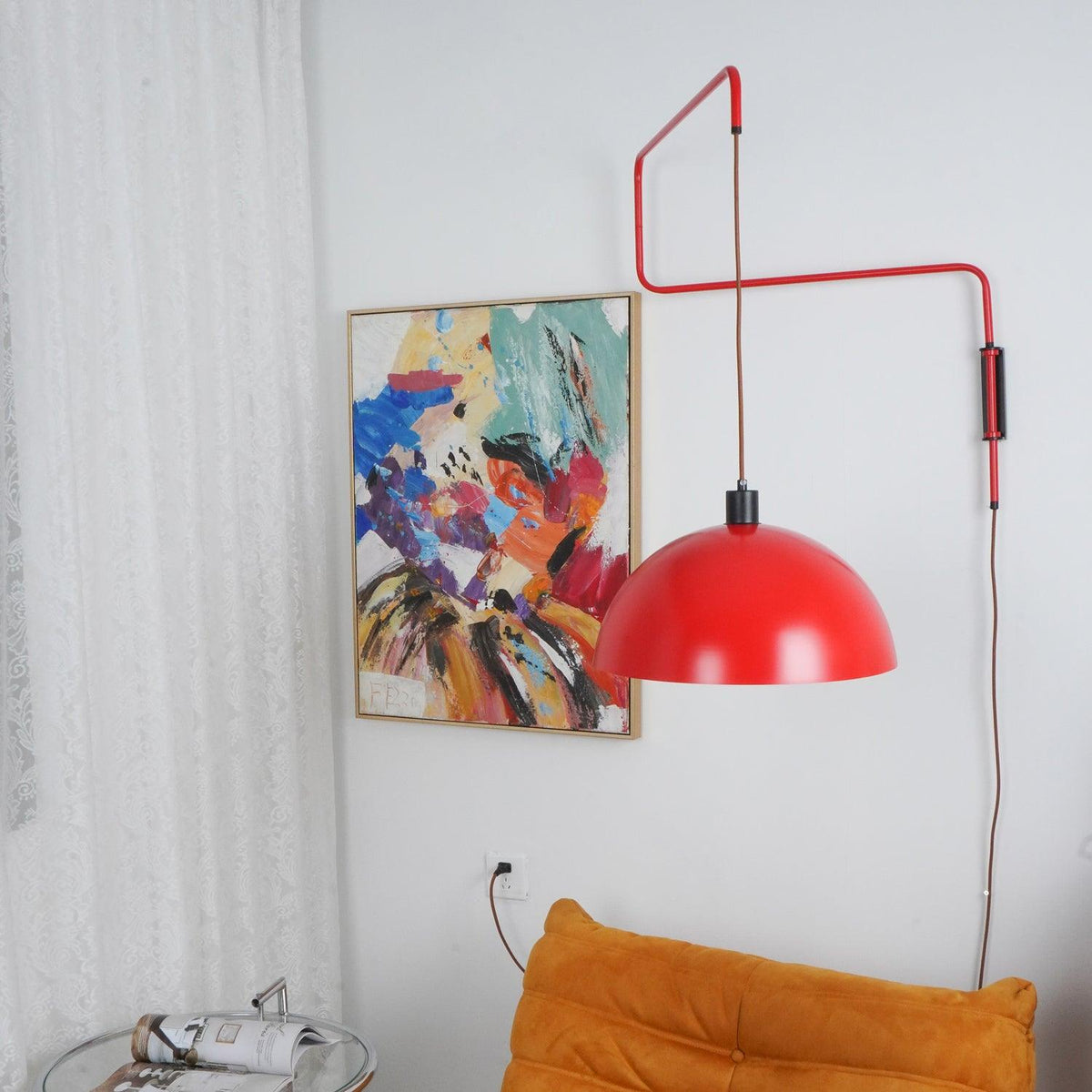 Elio Plug Inwall Lamp