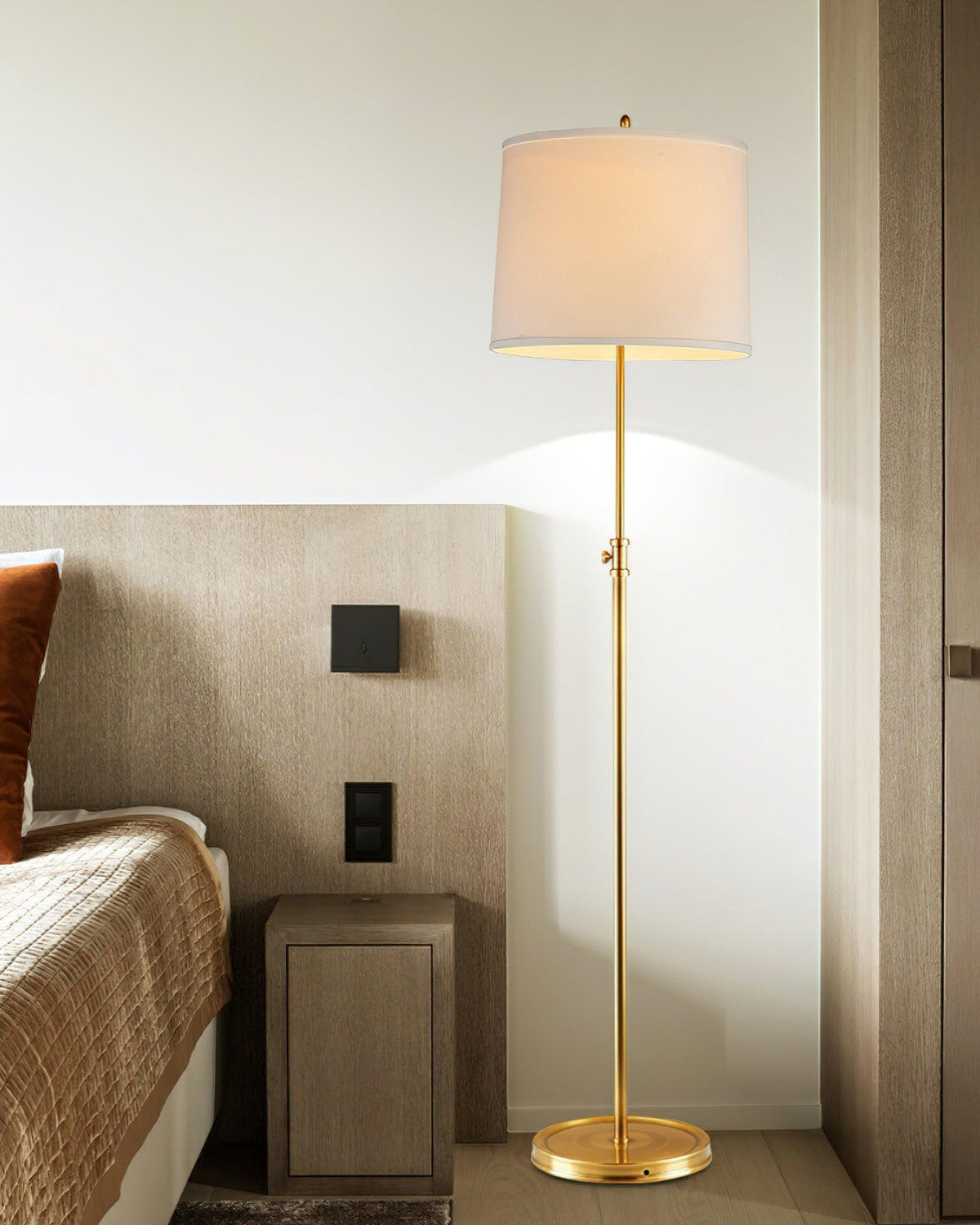 ellis-floor-lamp