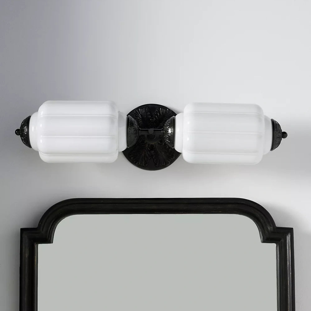 eloise-scallop-glass-sconce