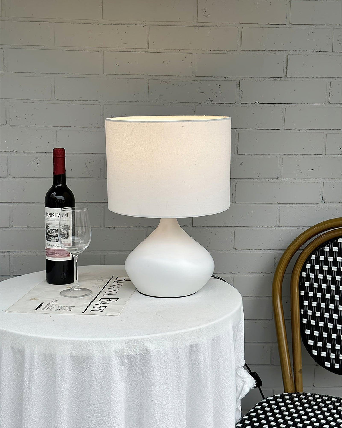 ember-vase-table-lamp