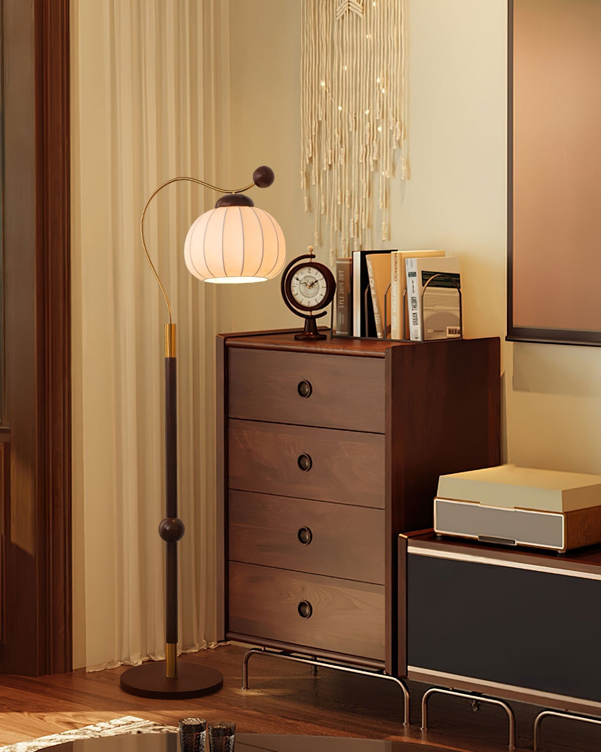 Eryn Floor Lamp