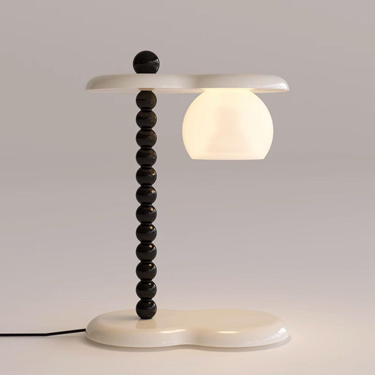 Everalda Metal Table Lamp
