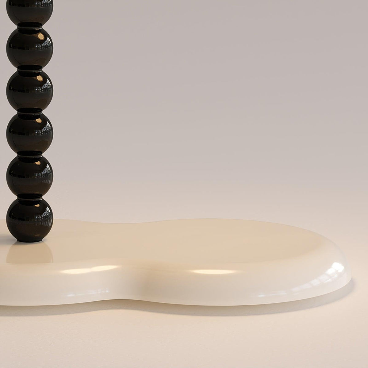 Everalda Metal Table Lamp