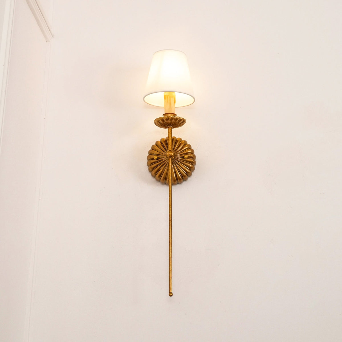 catina-wall-lamp