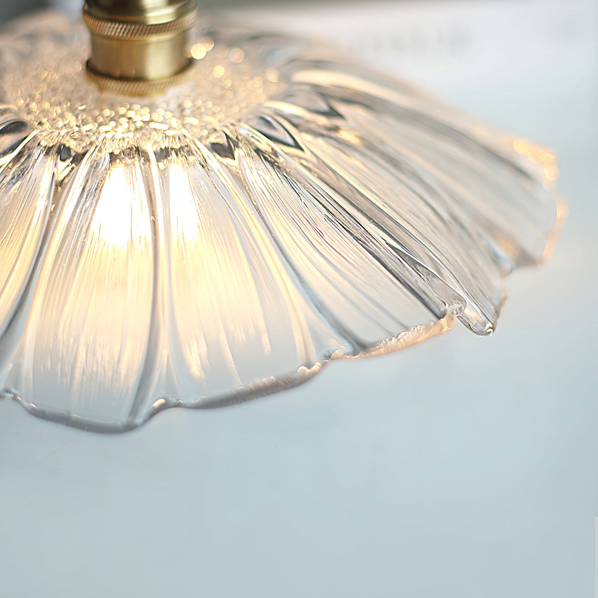 flower-glass-pendant-lamp
