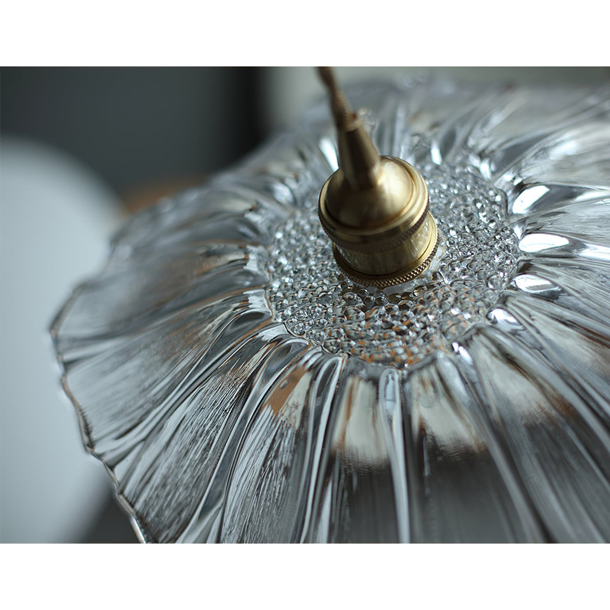 flower-glass-pendant-lamp
