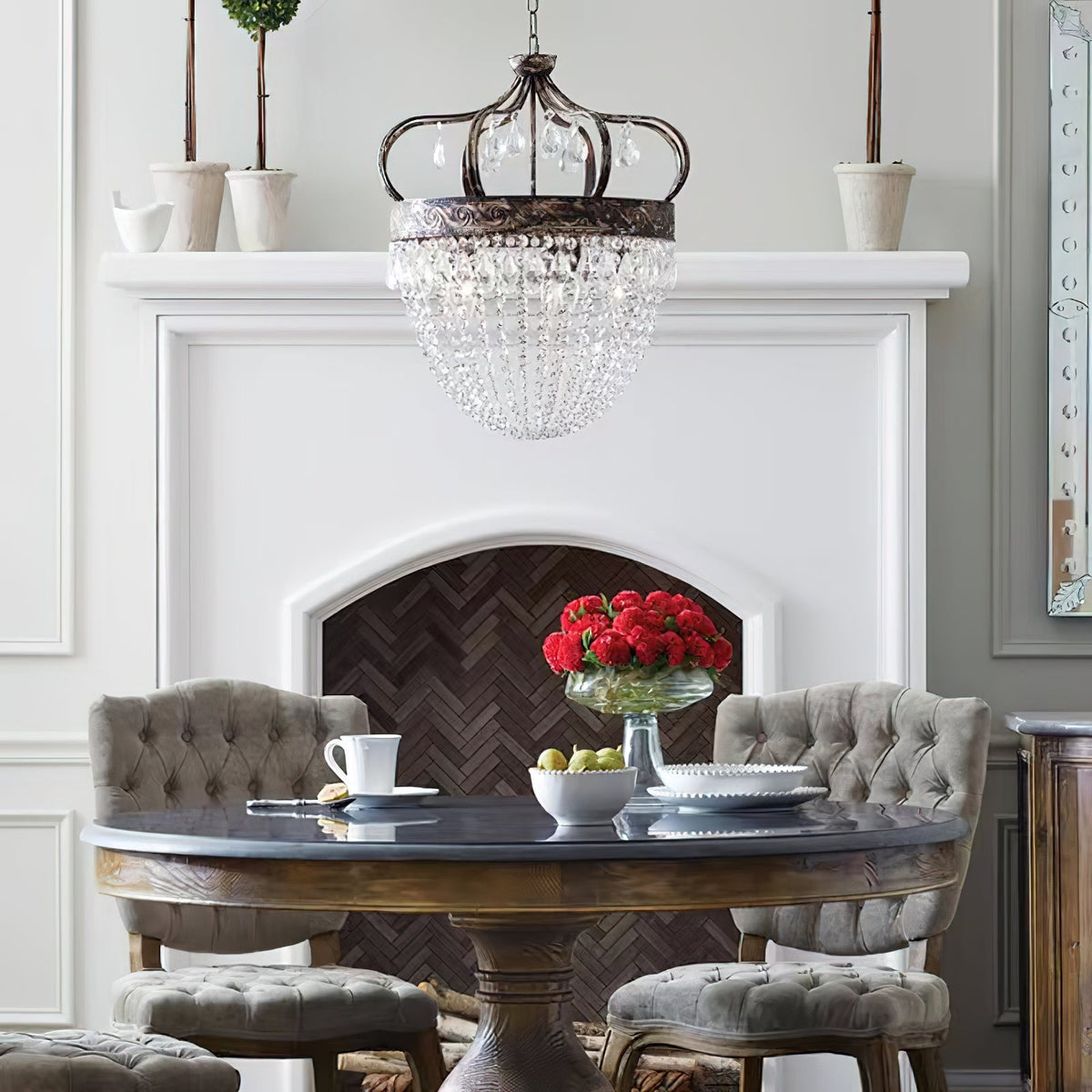 abella-tear-drop-chandelier