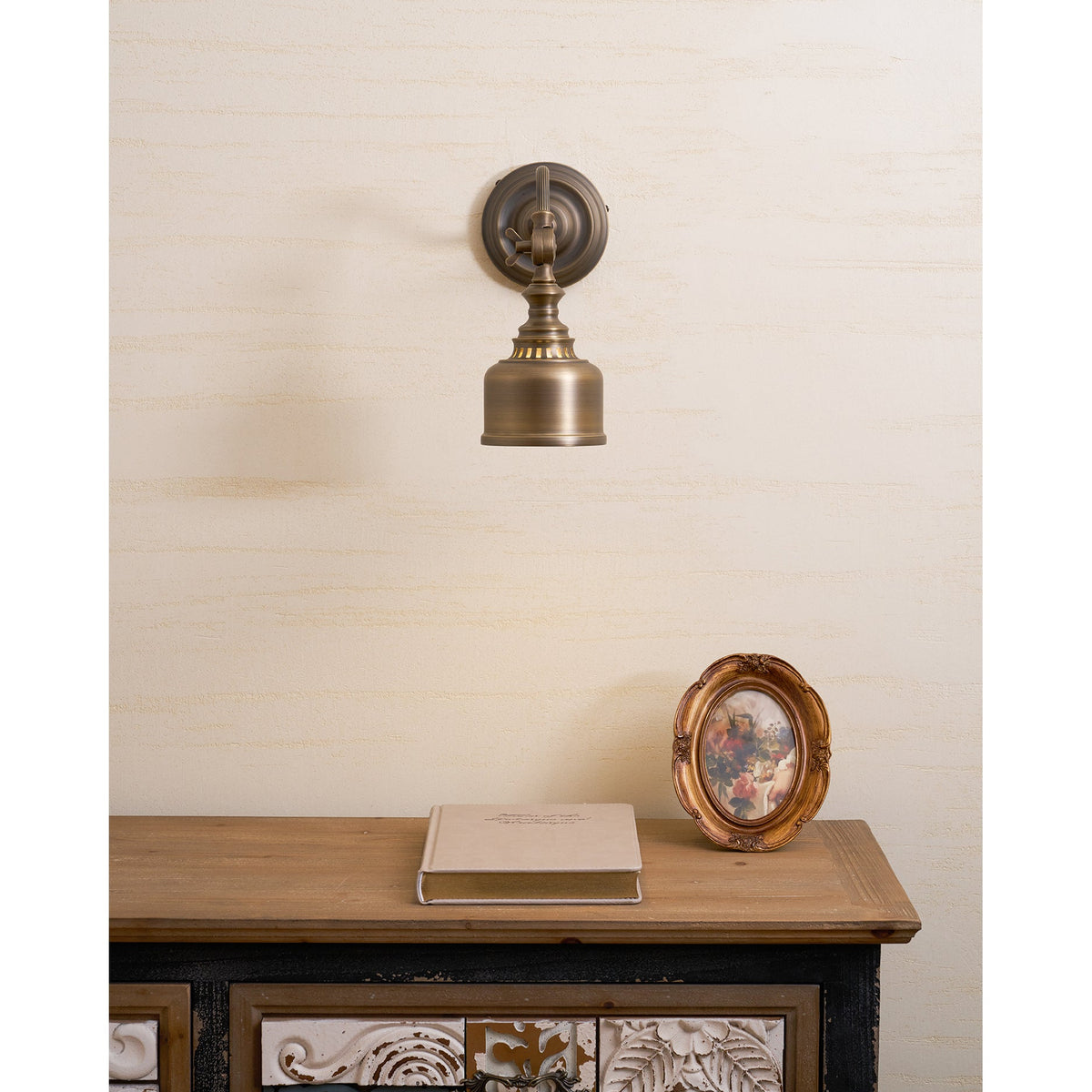 addison-gooseneck-wall-lamp