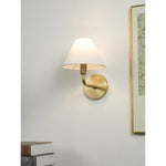 gilda-wall-lamp