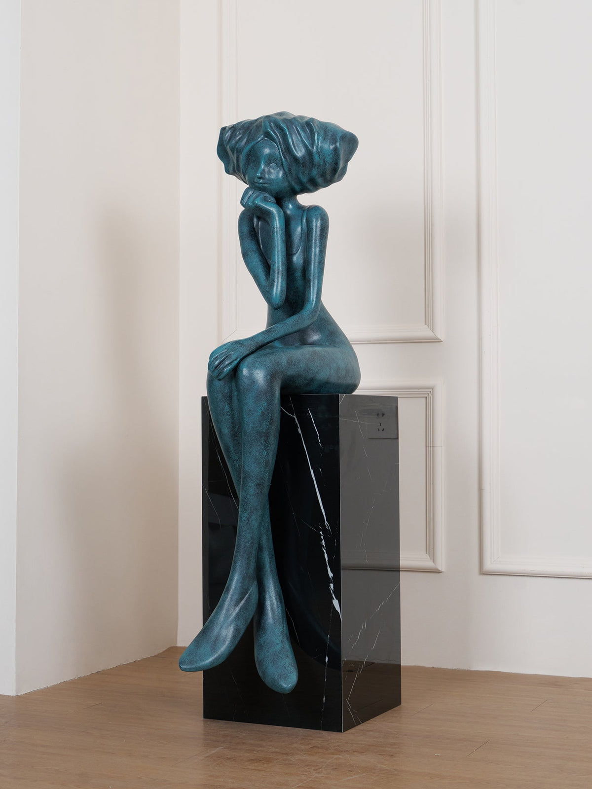 Girl Meditate Sculpture Floor Lamp