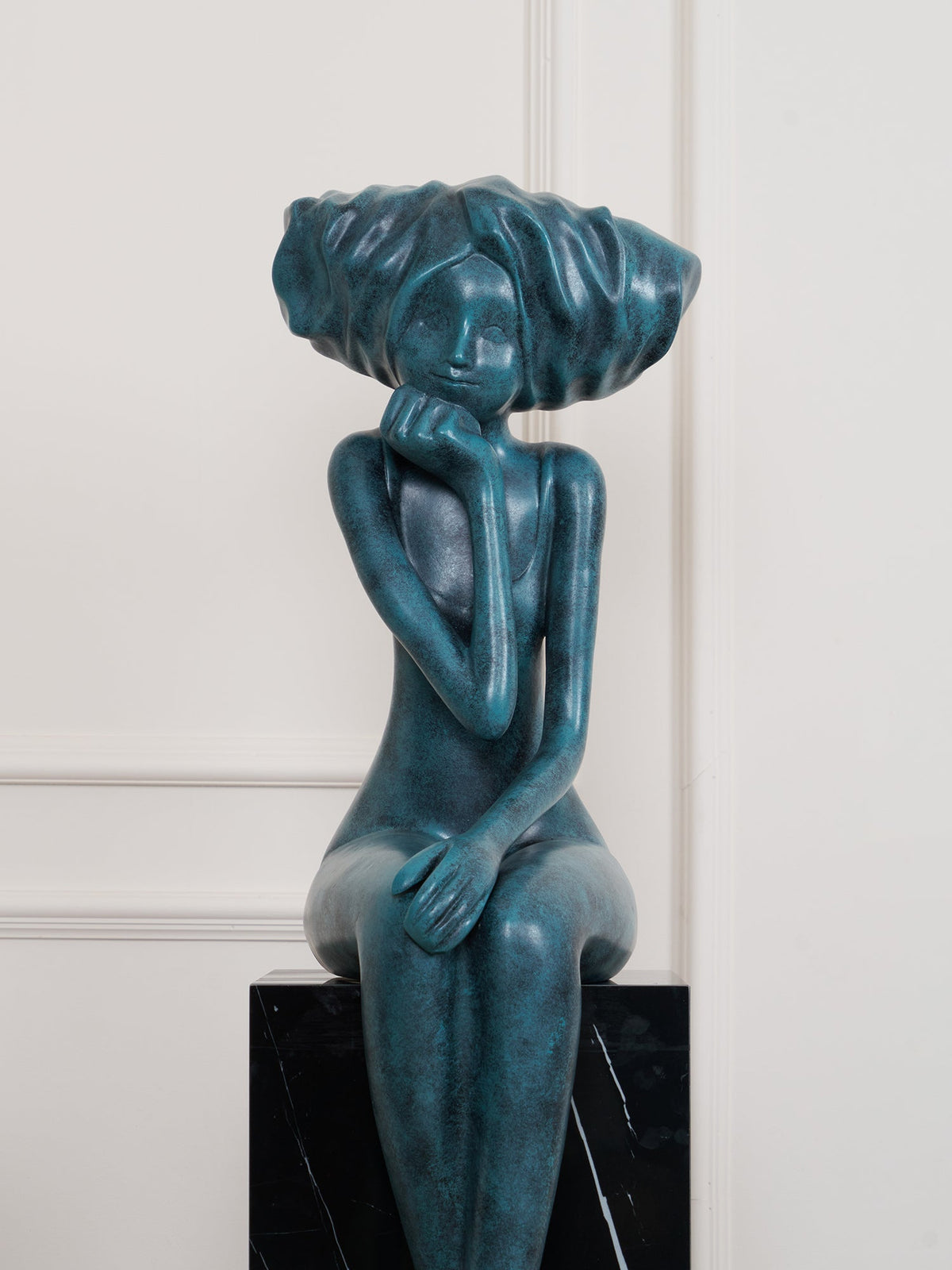 Girl Meditate Sculpture Floor Lamp