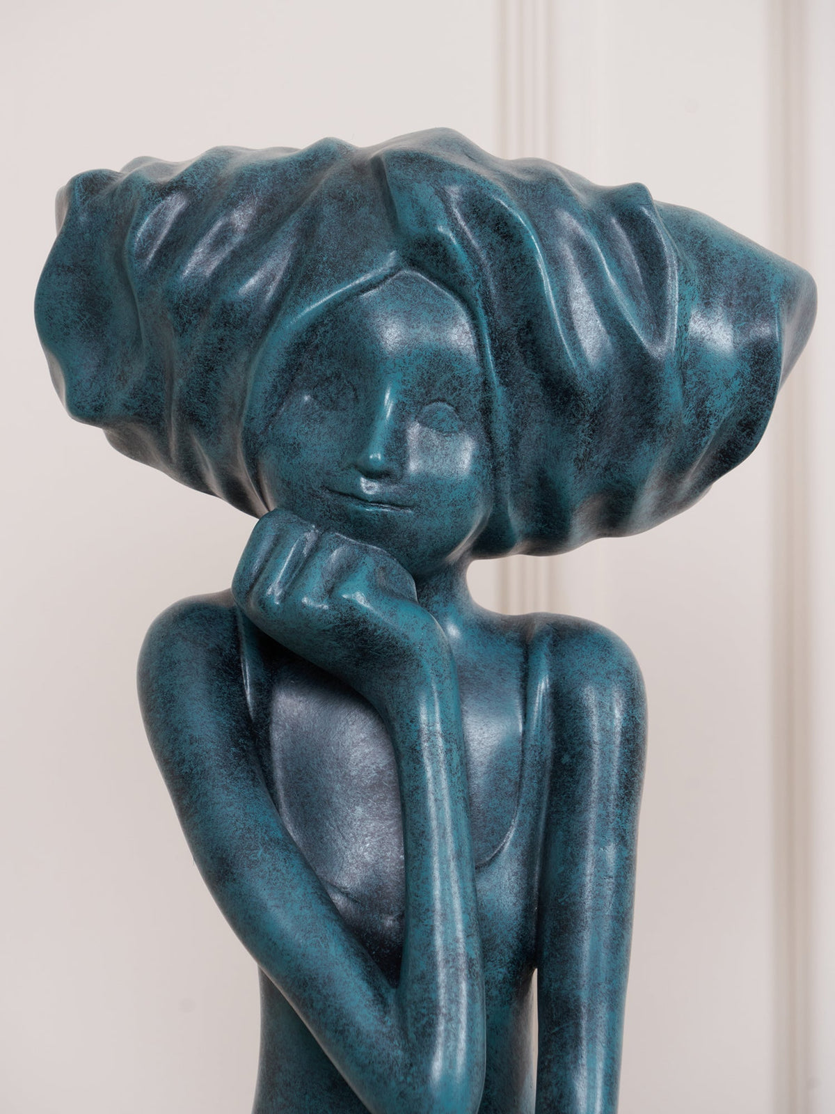 Girl Meditate Sculpture Floor Lamp