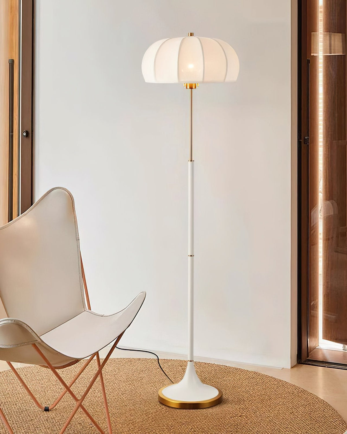 Gorra Floor Lamp