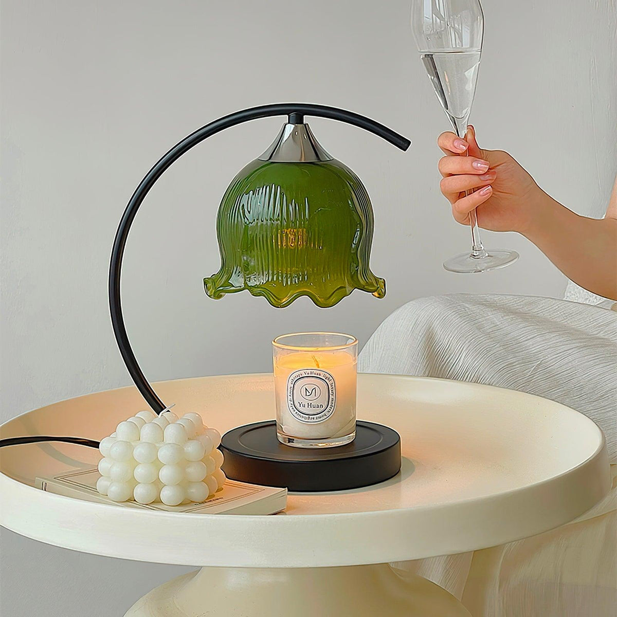 green-aroma-table-lamp