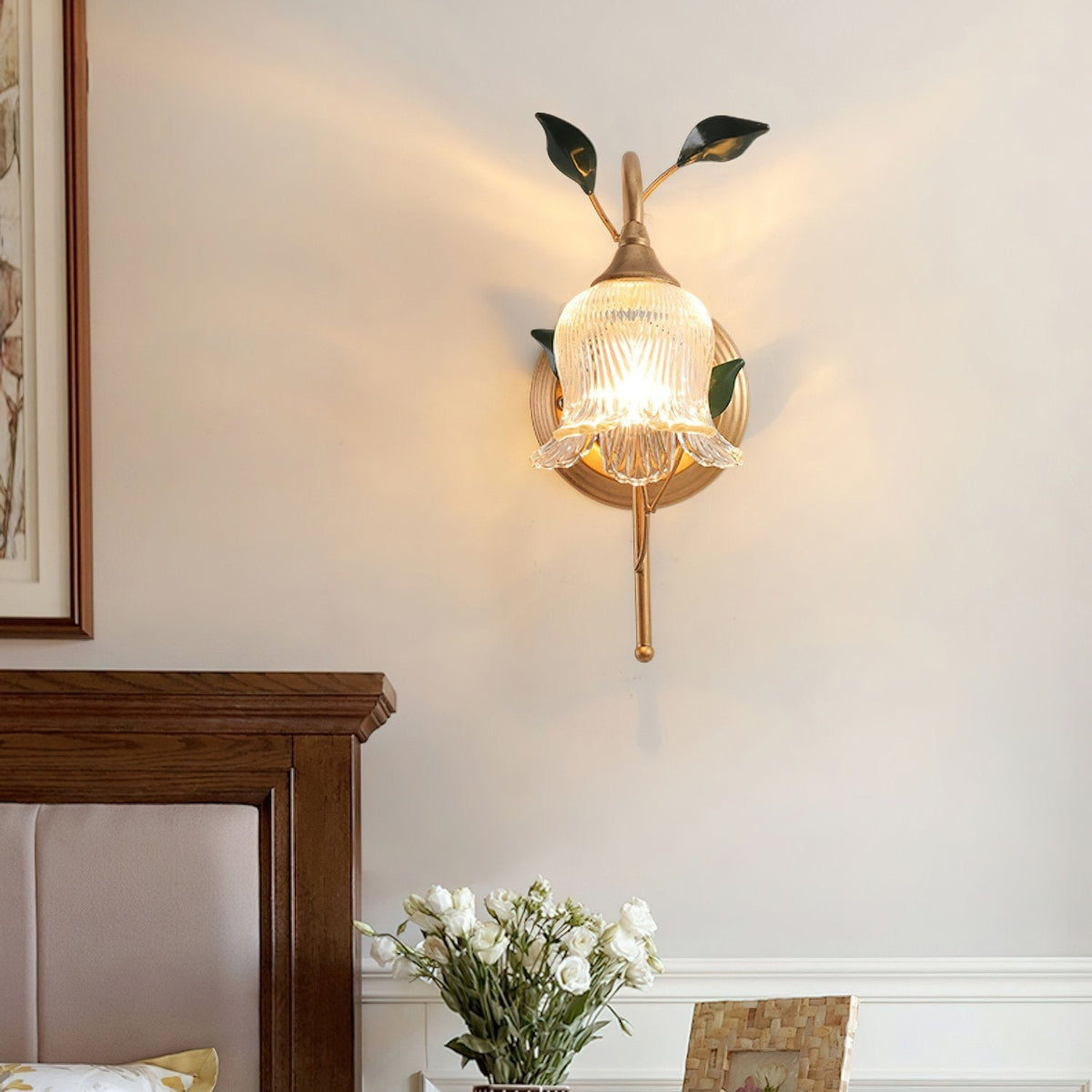 Green Leaf Floral Wall Light