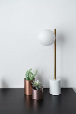 harper-globe-table-lamp