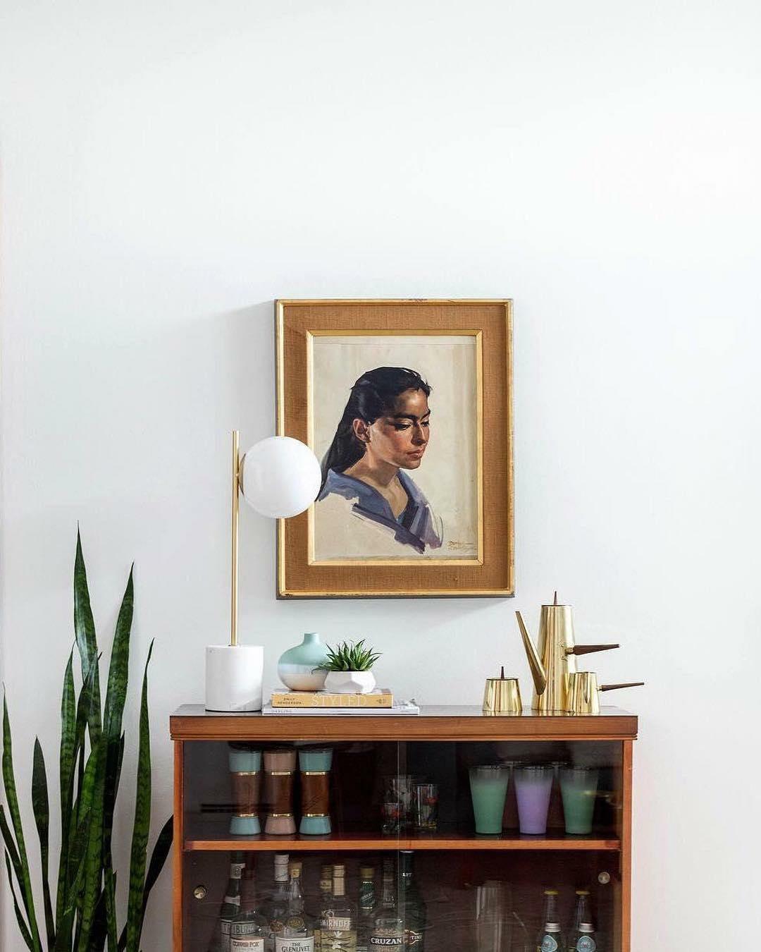 harper-globe-table-lamp