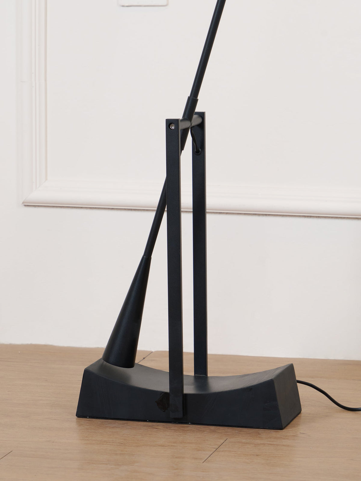 horizon-floor-lamp