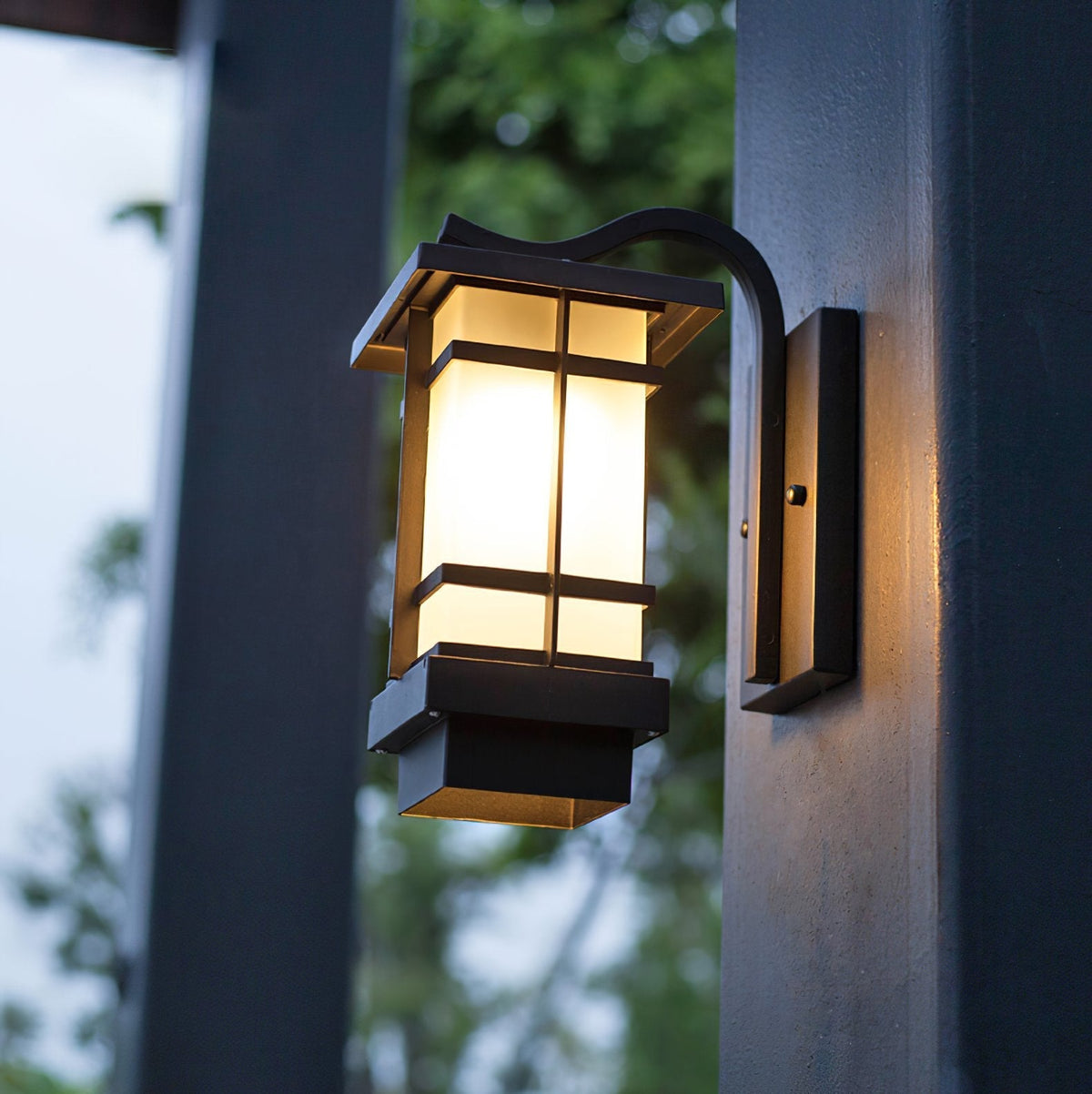 House Wall Light