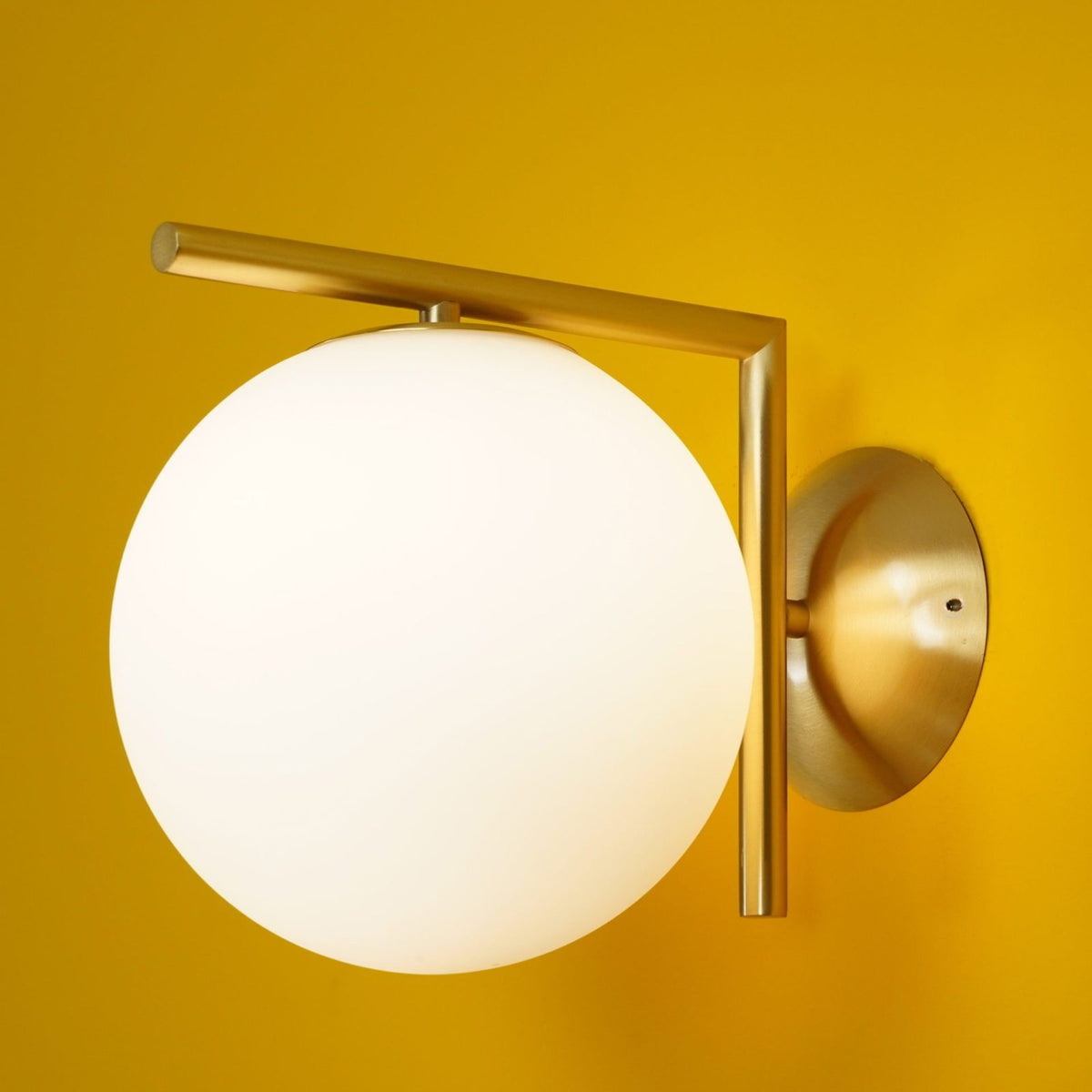 Artemide Wall Lamp