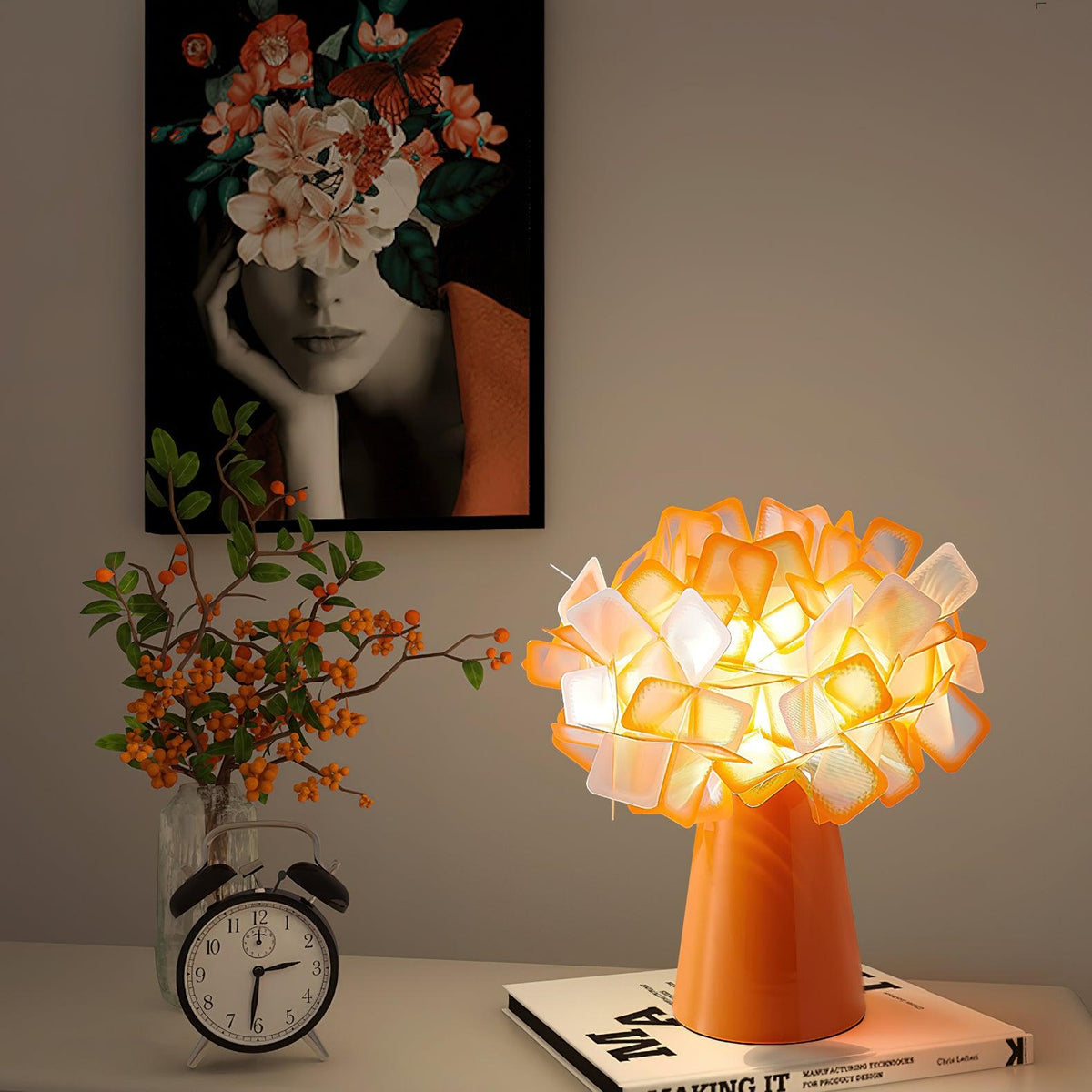 illis-flower-table-lamp