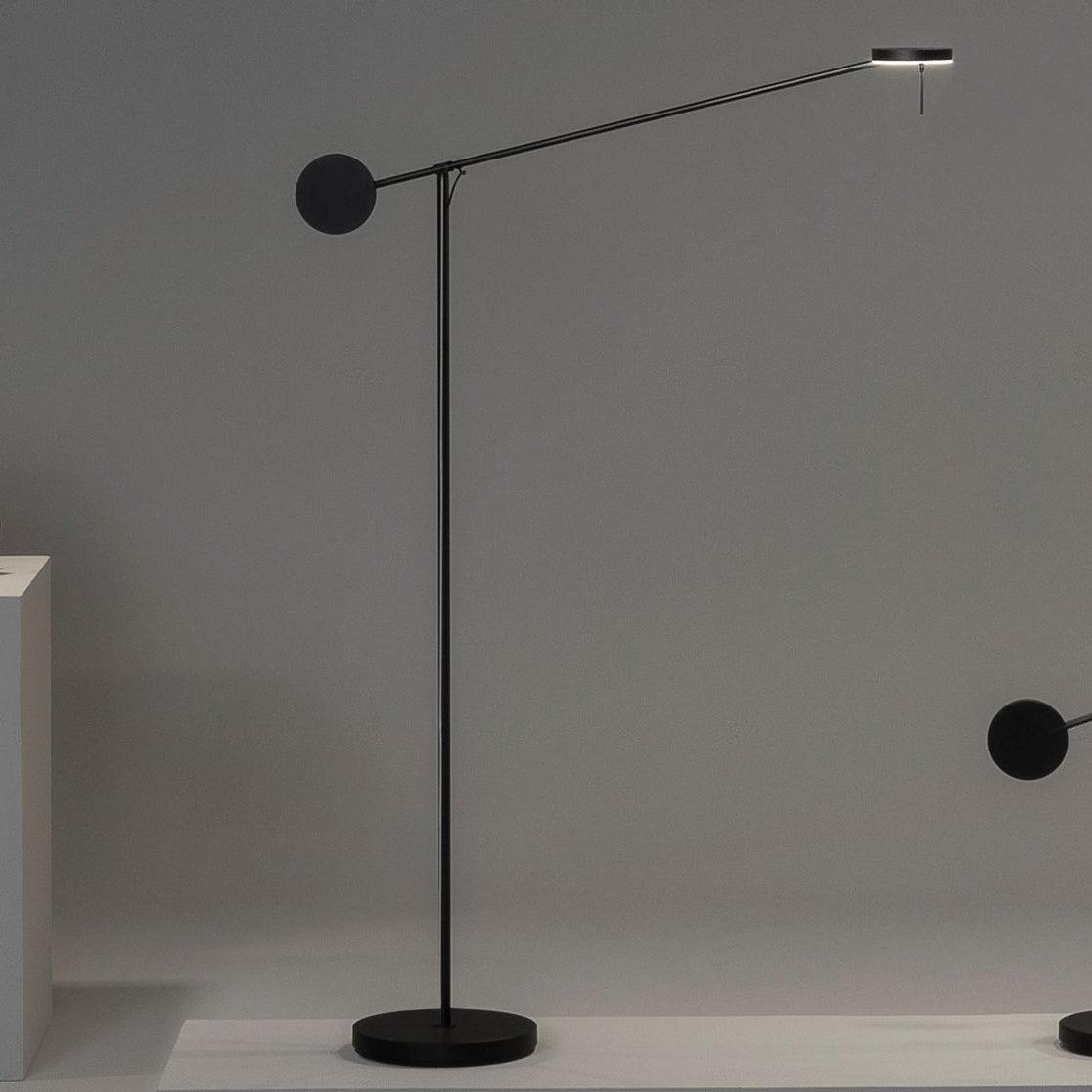 invisible-led-c4-floor-lamp