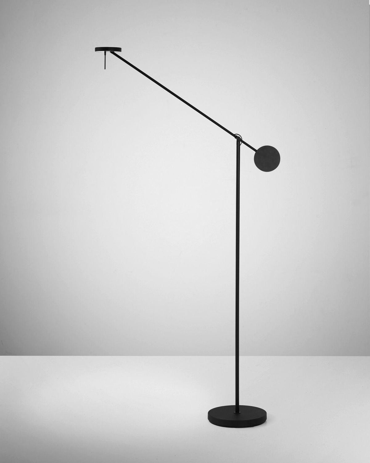 invisible-led-c4-floor-lamp