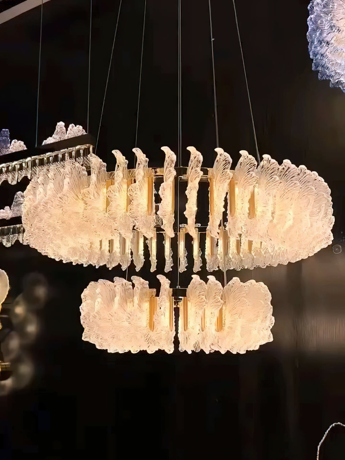 leaf-glass-chandelier