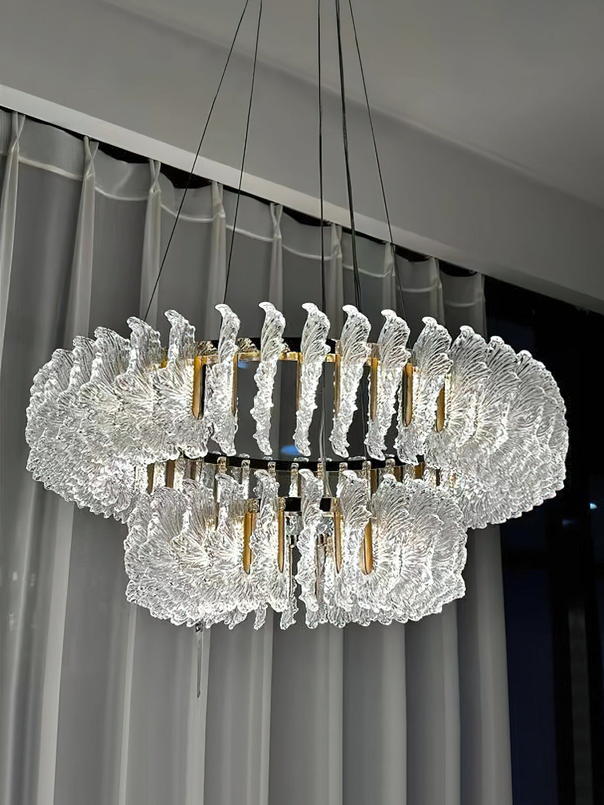 leaf-glass-chandelier