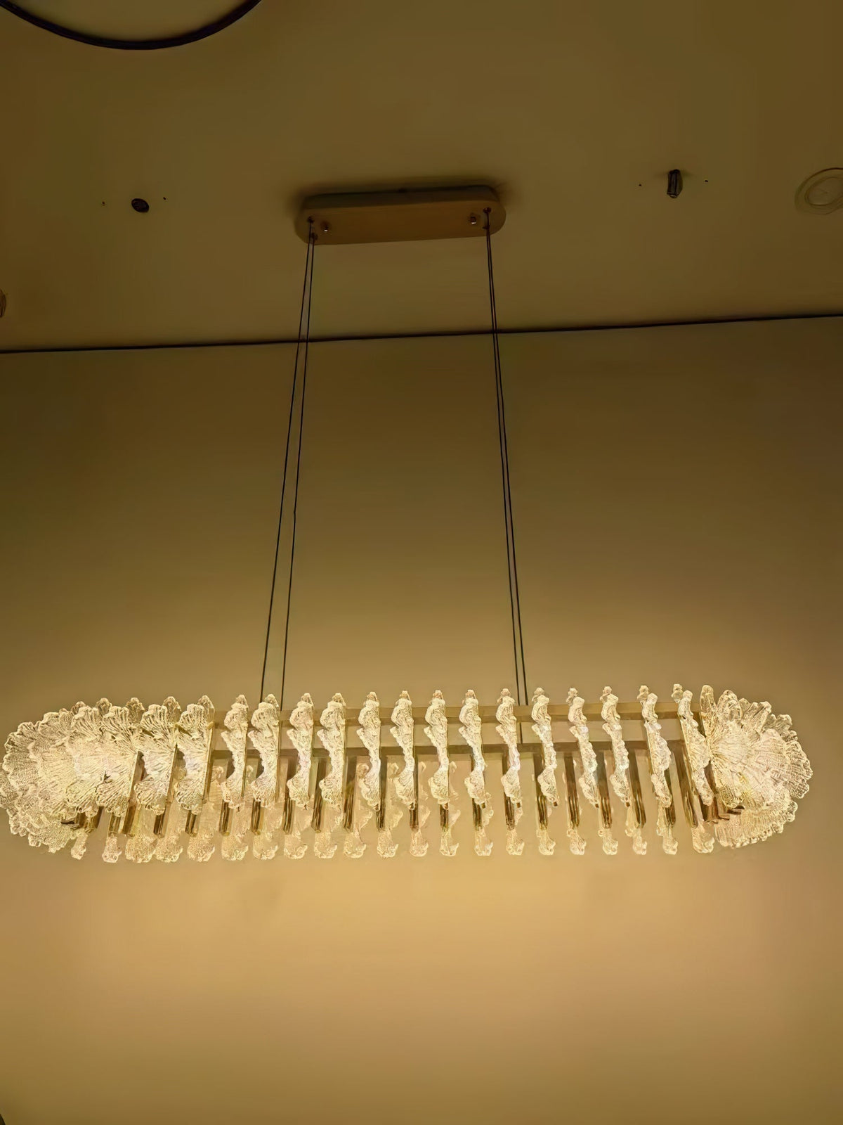 leaf-glass-chandelier