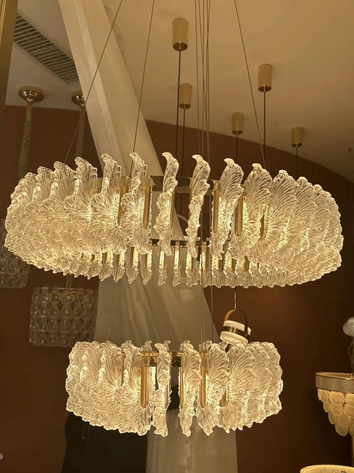 leaf-glass-chandelier
